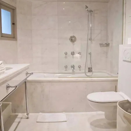 Apartment Luxury Heart Of Saint Germain