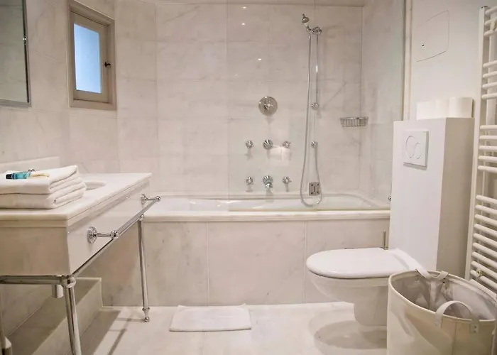 Апартаменты Kristine - Luxury 2br Saint-germain Notre-dame
